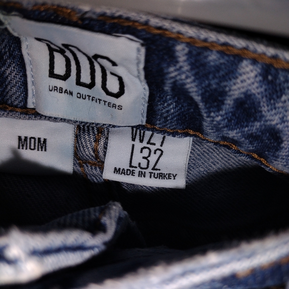 BDG URBAN OUTFITTERS MOM JEANS - W27 L32βLast Chance To BuyβΌοΈ - Picture 3 of 3